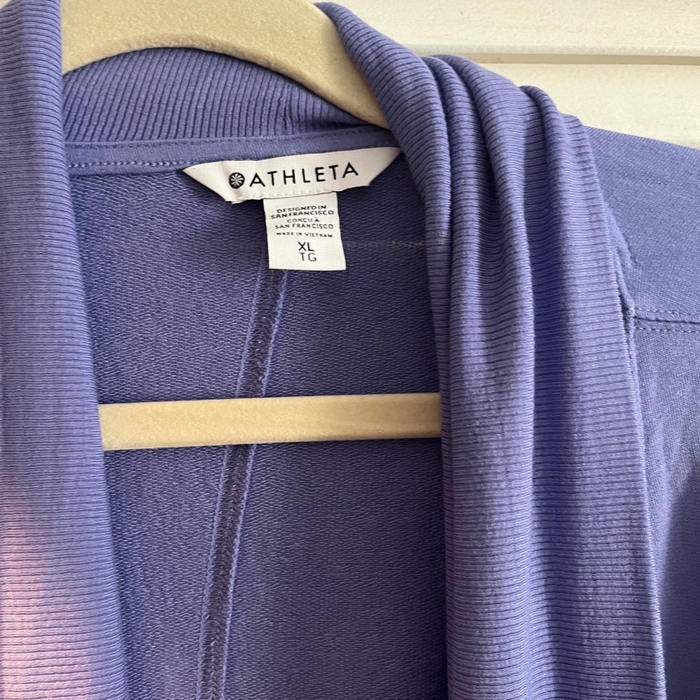 pranayama restore wrap from athleta